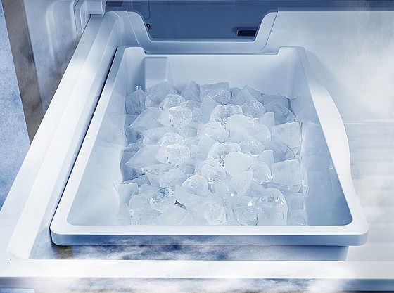 Hisense ���� 3 ����� ULTIMATE RT-102 ���� 765 �' �����